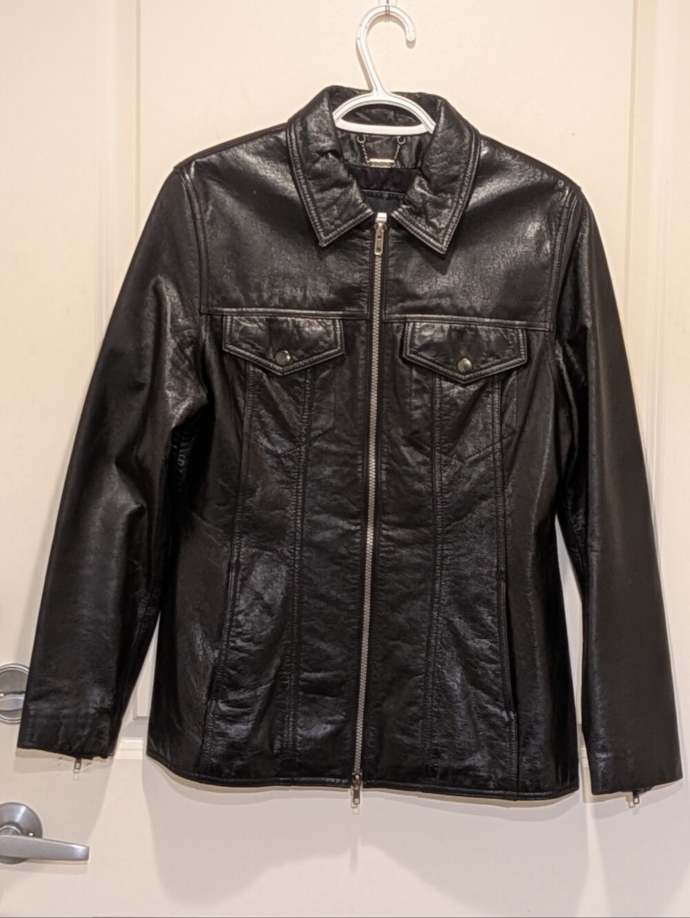EUC 90s Danier S Black Genuine Leather Zip Front Flap Pocket Jacket